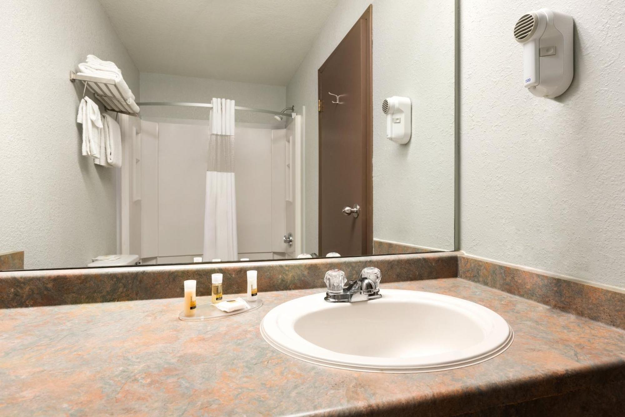 High Prairie Inn Extérieur photo